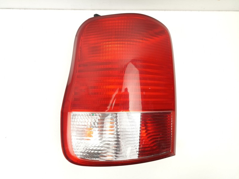 Recambio de piloto trasero izquierdo para kia carnival ii (gq) 2.9 crdi referencia OEM IAM 0K54E51160  