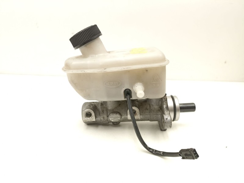 Recambio de bomba de freno para kia carnival ii (gq) 2.9 crdi referencia OEM IAM 0K55A43400A  