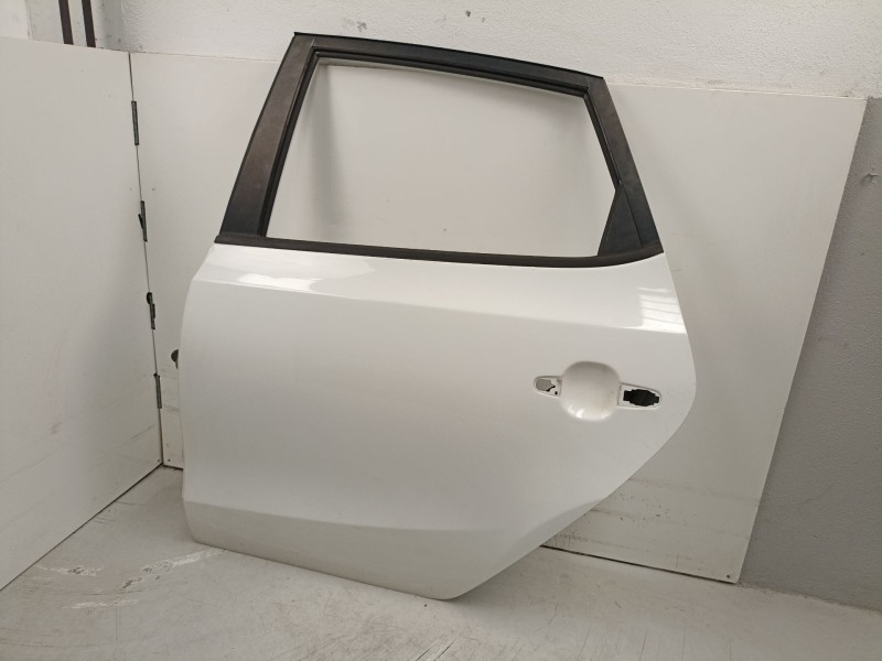 Recambio de puerta trasera izquierda para hyundai i30 (fd) 1.6 crdi referencia OEM IAM 770032L010  