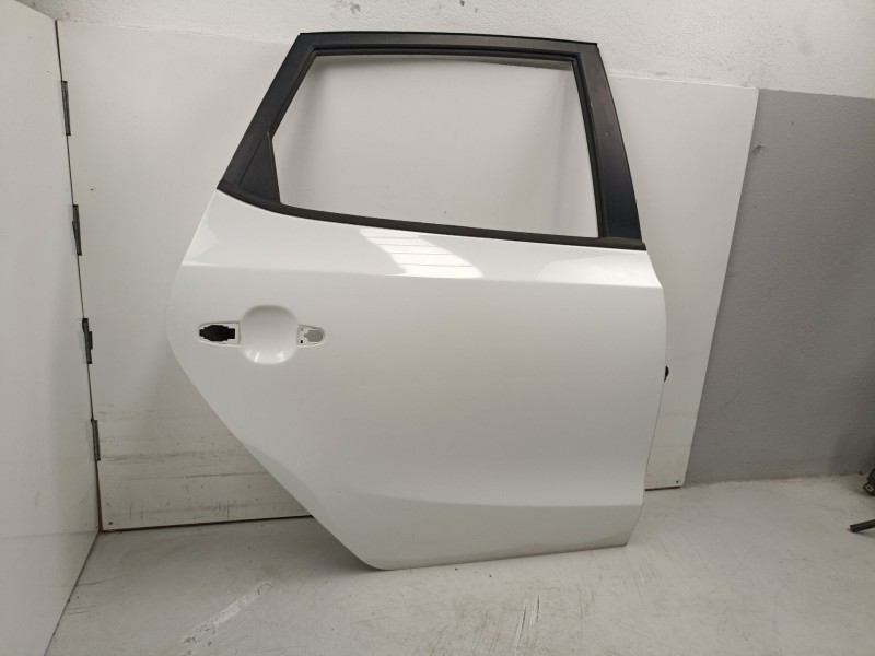 Recambio de puerta trasera derecha para hyundai i30 (fd) 1.6 crdi referencia OEM IAM 770042L010  