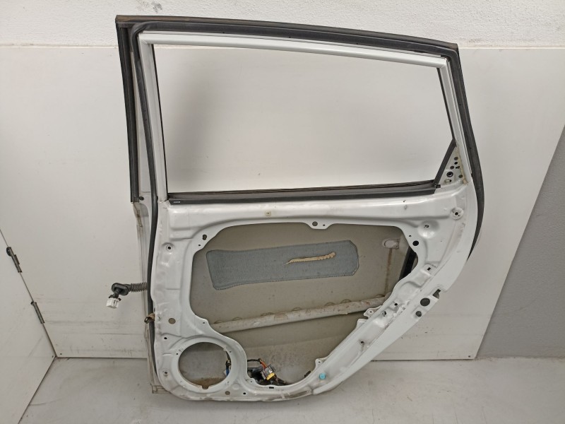 Recambio de puerta trasera derecha para hyundai i30 (fd) 1.6 crdi referencia OEM IAM 770042L010  