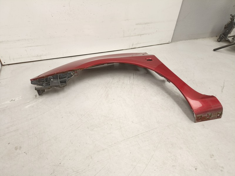 Recambio de aleta delantera izquierda para peugeot 307 2.0 hdi cabrio 6v referencia OEM IAM 7840R0  