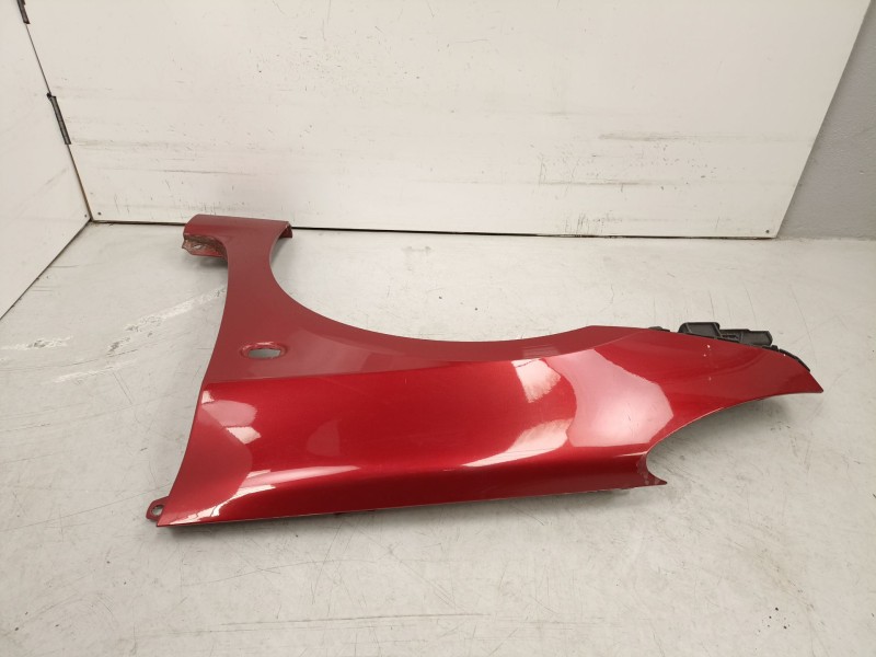 Recambio de aleta delantera izquierda para peugeot 307 2.0 hdi cabrio 6v referencia OEM IAM 7840R0  