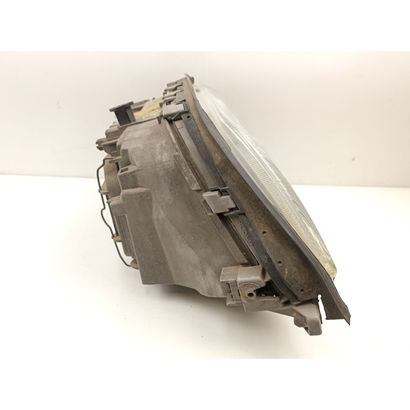 Recambio de faro izquierdo para mercedes-benz c280 2.8 g referencia OEM IAM A2028201761 0301036205 