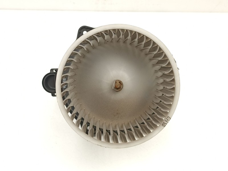 Recambio de motor calefaccion para hyundai i30 1.4 g referencia OEM IAM 971132L000  