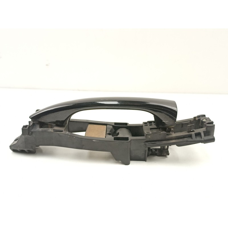 Recambio de manilla delantera izquierda para mercedes-benz clase c (w203) c 220 cdi (203.006) referencia OEM IAM A2037600134  