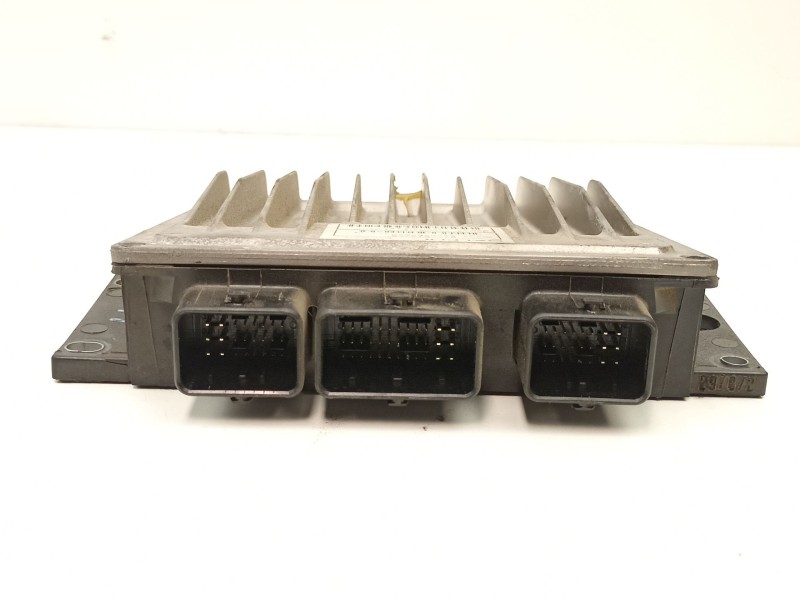 Recambio de centralita para dacia logan mcv (ks_) 1.5 dci (ks0w) referencia OEM IAM 8200513058 R0410B036D 8200785530