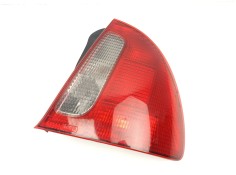 Recambio de piloto trasero derecho para rover 45 1.6 g referencia OEM IAM XFB101000  