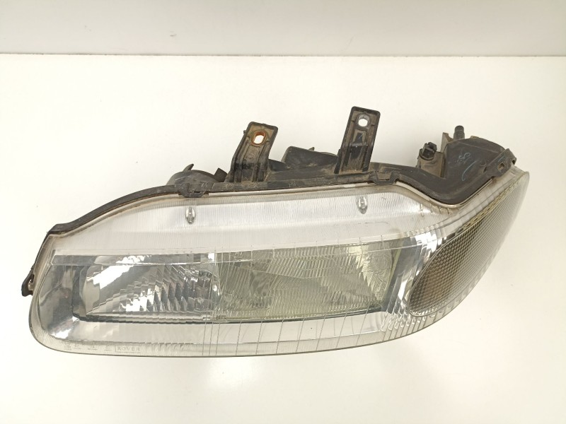 Recambio de faro izquierdo para rover 420 2.0 g referencia OEM IAM XBC103570  