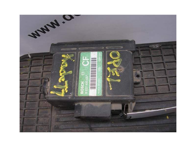 Recambio de centralita para opel kadett e (t85) 1.8 s (c19, d19) referencia OEM IAM 0227400037 0227400037 