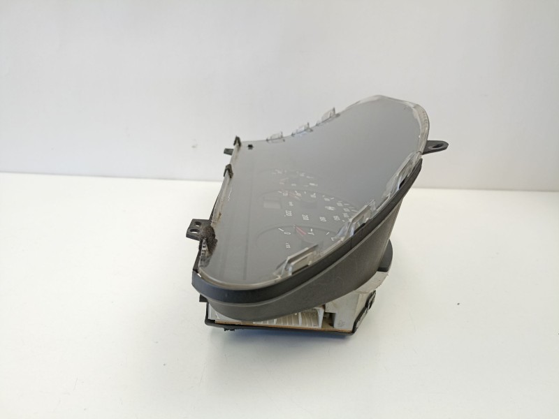 Recambio de cuadro instrumentos para alfa romeo 145 (930_) 1.9 td (930.a4) referencia OEM IAM 46558723  