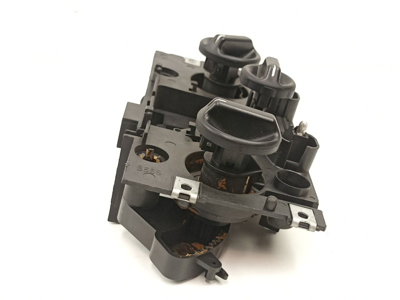 Recambio de mandos calefaccion aire para alfa romeo 145 (930_) 1.9 td (930.a4) referencia OEM IAM 60779473  