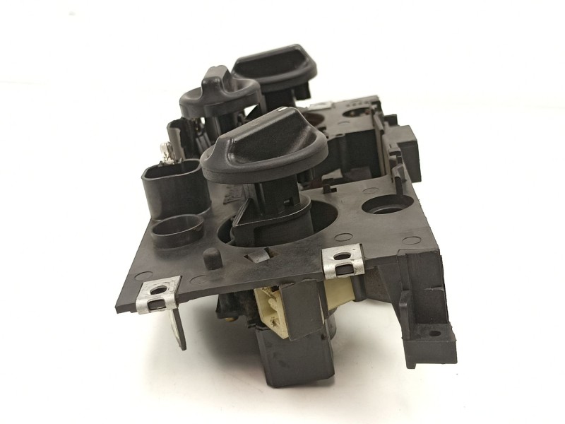 Recambio de mandos calefaccion aire para alfa romeo 145 (930_) 1.9 td (930.a4) referencia OEM IAM 60779473  
