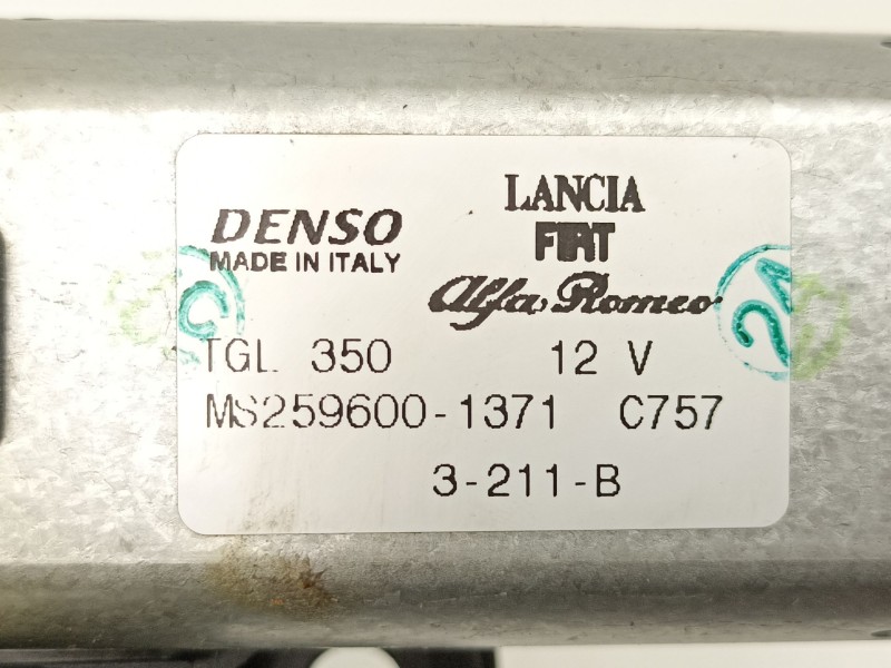 Recambio de motor limpia trasero para ford ka (ru8) 1.2 referencia OEM IAM 9S5117K441AB MS2596001371 