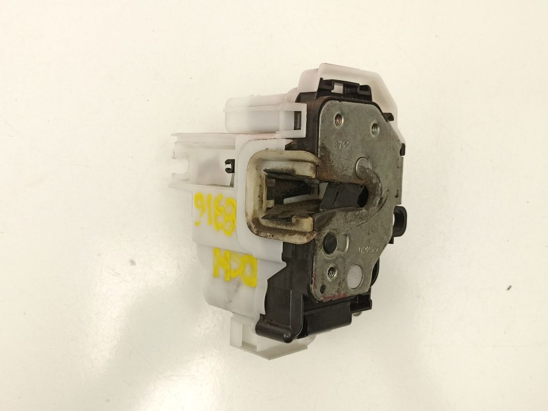 Recambio de cerradura puerta delantera derecha para ford ka (ru8) 1.2 referencia OEM IAM CS51B218A01EA  