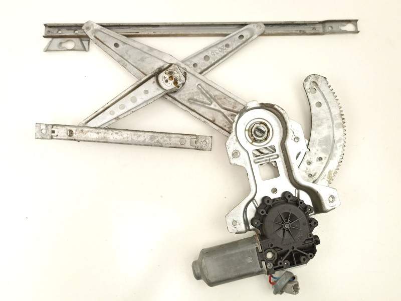 Recambio de elevalunas delantero derecho para rover 416 1.6 g -16k4f referencia OEM IAM CUH102100  