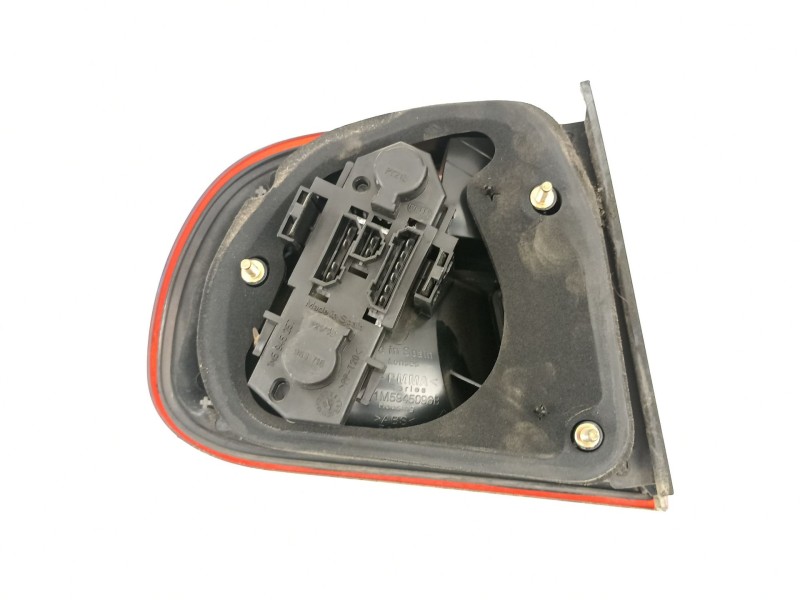 Recambio de piloto trasero derecho para seat toledo ii (1m2) 1.6 16v referencia OEM IAM 1M5945096B  