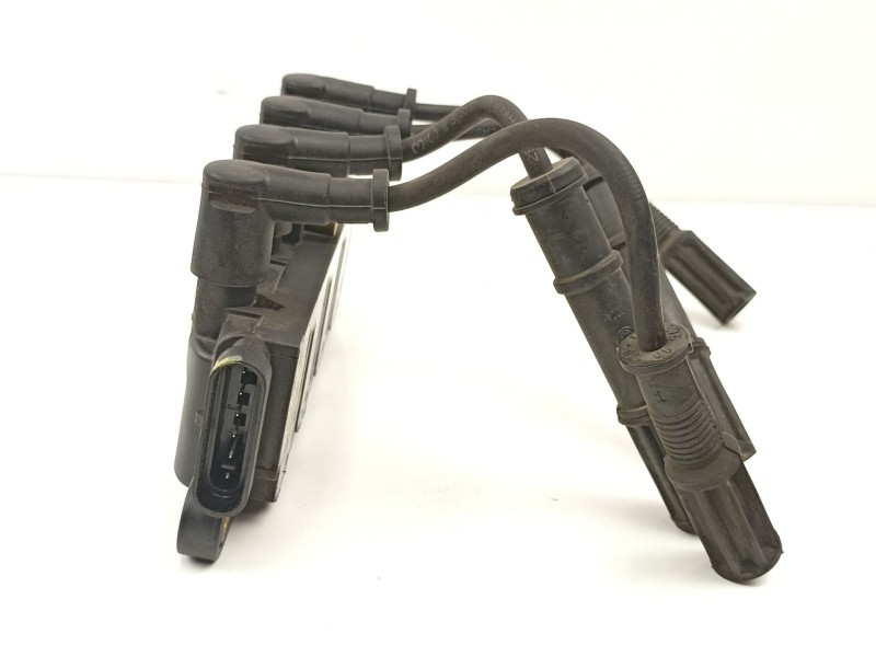 Recambio de bobina para ford ka (ru8) 1.2 referencia OEM IAM 9S5112029AB 0040100074 55208723