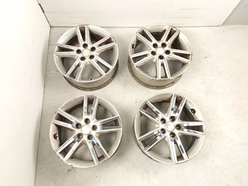 Recambio de juego llantas para hyundai i30 (fd) 1.6 crdi referencia OEM IAM 529102L360  