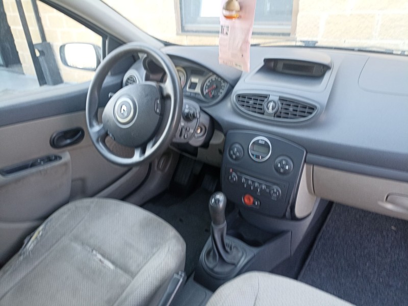 renault clio iii (br0/1, cr0/1) del año 2006