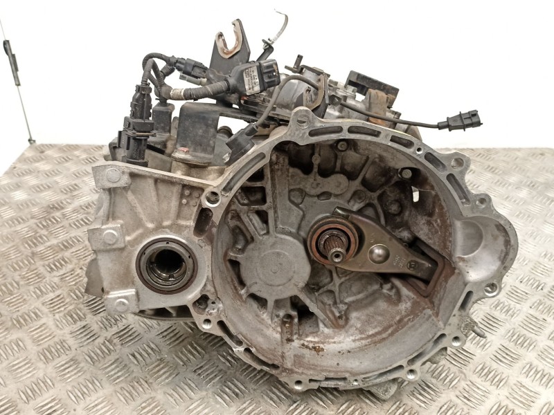 Recambio de caja cambios 5v turbo diesel para hyundai i30 (fd) 1.6 crdi referencia OEM IAM S71767  