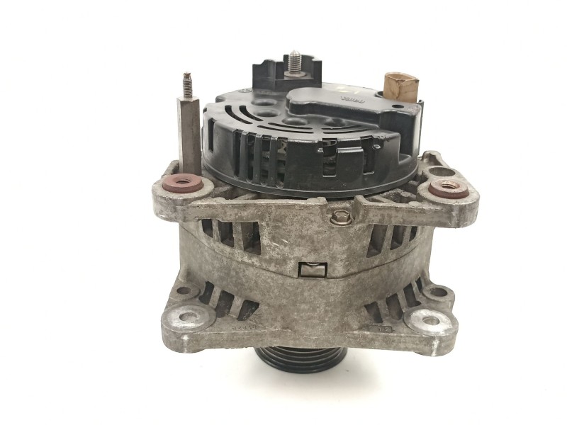 Recambio de alternador para seat toledo ii (1m2) 1.6 16v referencia OEM IAM 030903023J SG9B013 