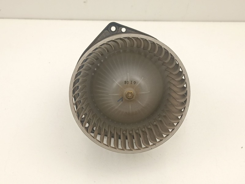 Recambio de motor calefaccion para chevrolet aveo / kalos hatchback (t200) 1.4 16v referencia OEM IAM 96539656  