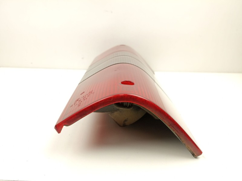 Recambio de piloto trasero izquierdo para peugeot boxer furgoneta (230l) 1.9 d referencia OEM IAM 1326359080  