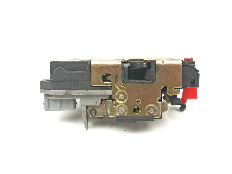 Recambio de cerradura puerta trasera derecha para citroën xsara (n1) 2.0 hdi 90 referencia OEM IAM 913884  