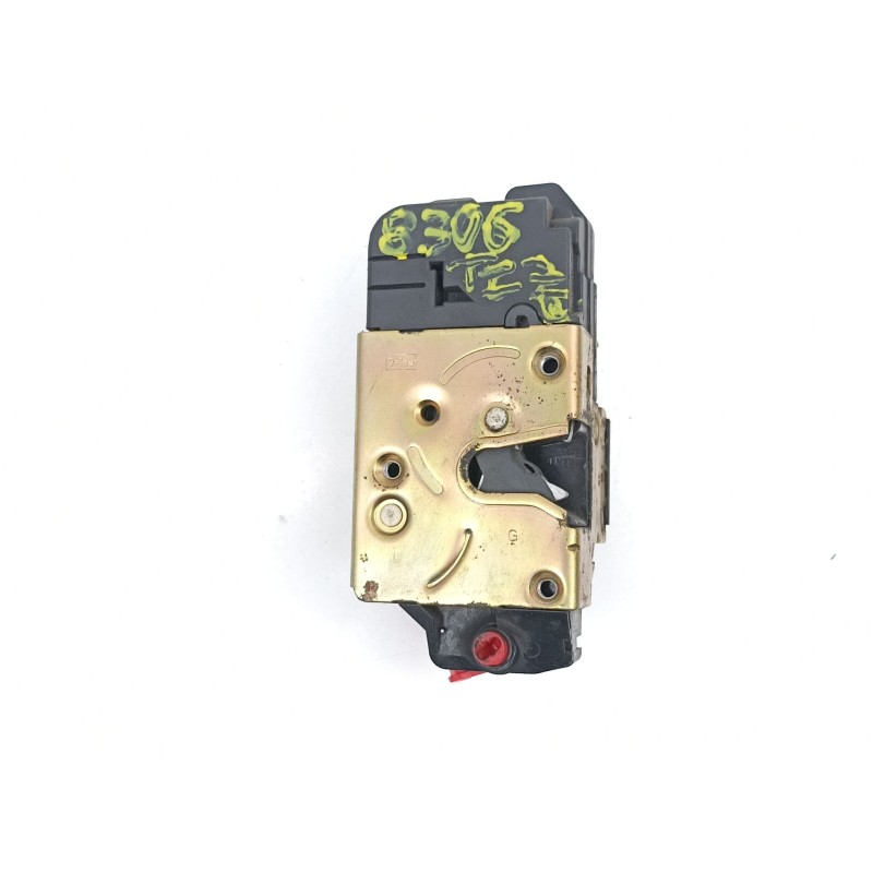 Recambio de cerradura puerta trasera izquierda para citroën xsara (n1) 2.0 hdi 90 referencia OEM IAM 913769  