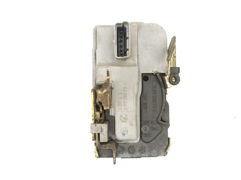 Recambio de cerradura puerta delantera izquierda para citroën xsara (n1) 2.0 hdi 90 referencia OEM IAM 9135E9  