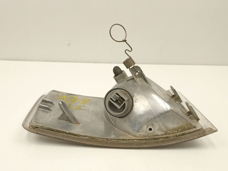 Recambio de piloto delantero izquierdo para peugeot boxer furgoneta (230l) 1.9 d referencia OEM IAM 630396  