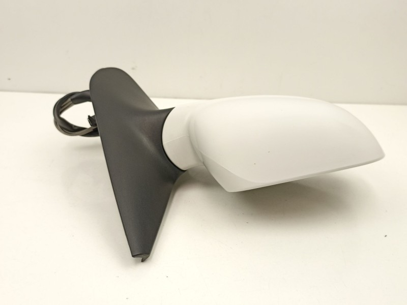 Recambio de retrovisor derecho para volkswagen golf iv 1.6 g/apf referencia OEM IAM 1J185750801C  