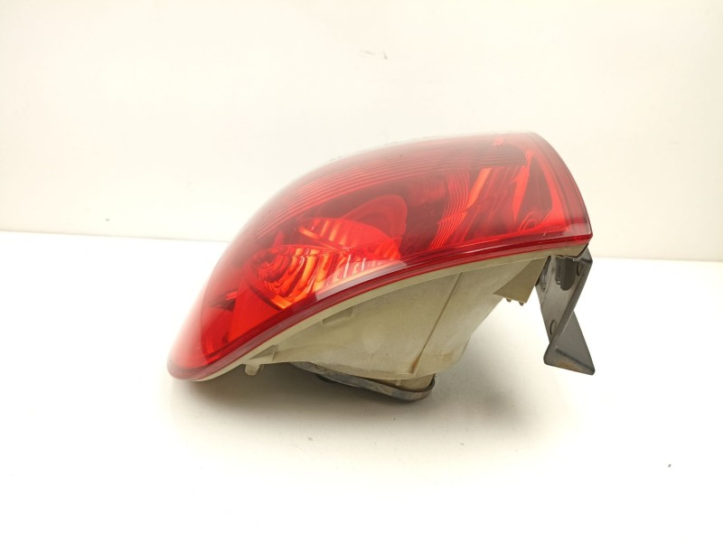 Recambio de piloto trasero derecho para volkswagen touareg (7la, 7l6, 7l7) 2.5 r5 tdi referencia OEM IAM 7L6945096K  