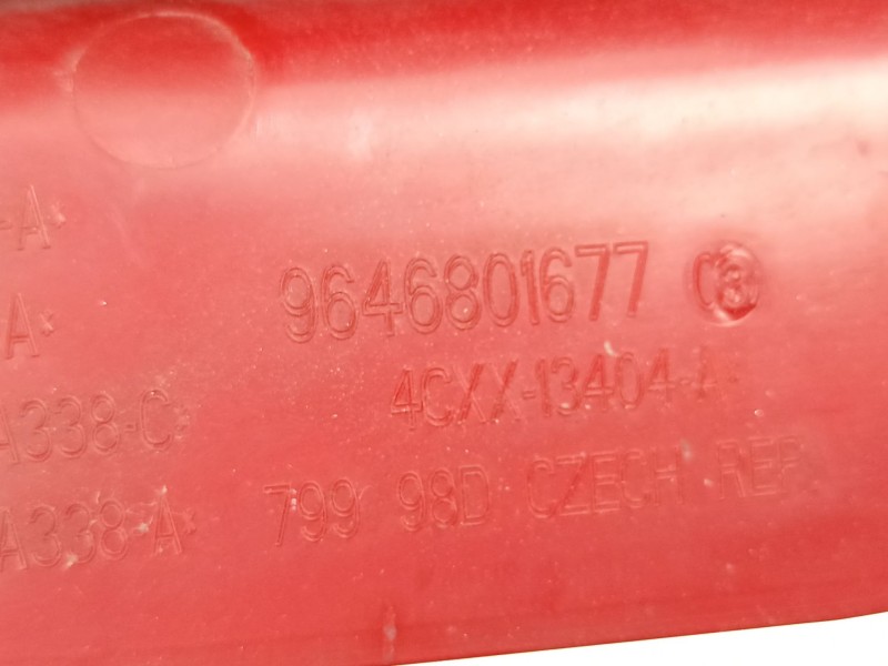 Recambio de piloto trasero derecho para citroën c4 coupé (la_) 1.6 hdi referencia OEM IAM 9646801677  