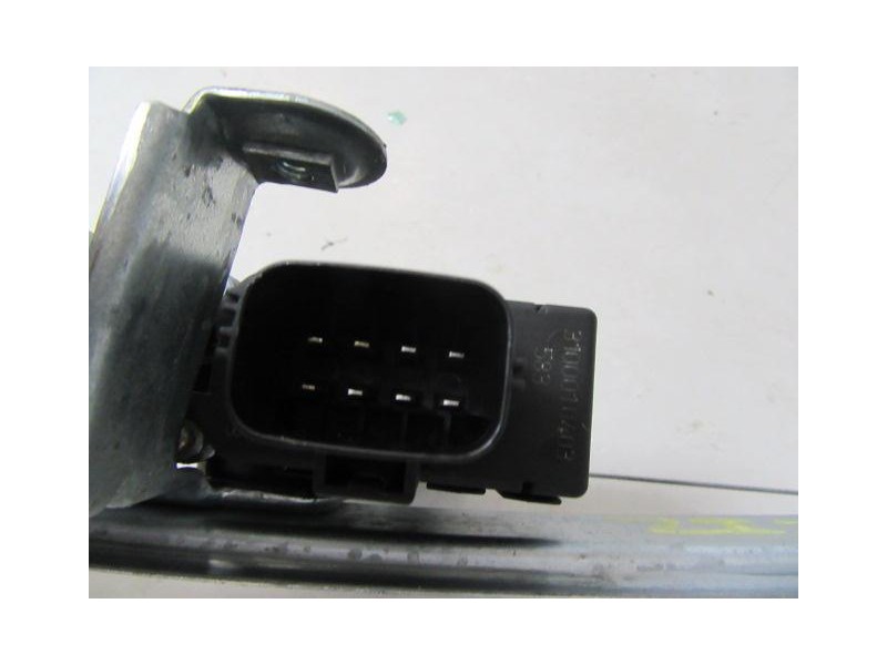 Recambio de elevalunas elec. tra. izq. : ford mondeo : 2.0 tdci (130,52cv) 4p [2005] para ford mondeo 2.0 tdci referencia OEM IA