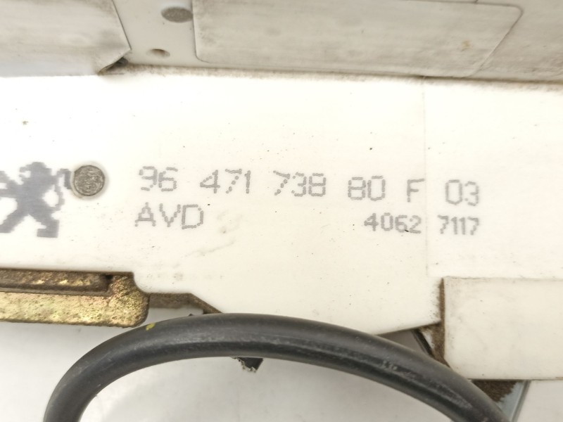 Recambio de cerradura puerta delantera derecha para citroën c4 coupé (la_) 1.6 hdi referencia OEM IAM 9647173880  