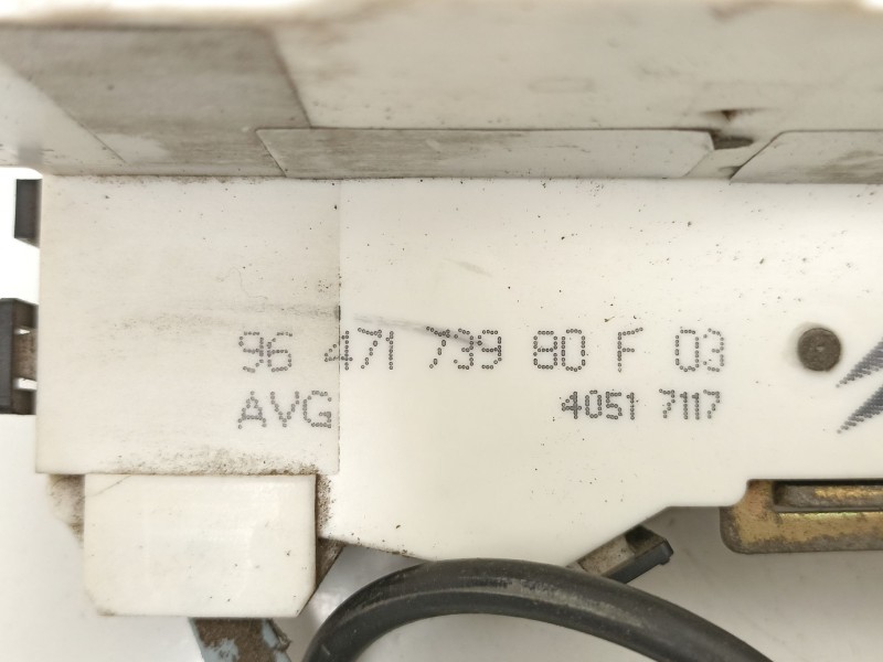 Recambio de cerradura puerta delantera izquierda para citroën c4 coupé (la_) 1.6 hdi referencia OEM IAM 9647173980  