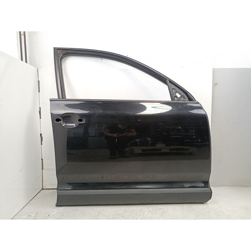 Recambio de puerta delantera derecha para volkswagen touareg (7la, 7l6, 7l7) 2.5 r5 tdi referencia OEM IAM 7L0831056L  