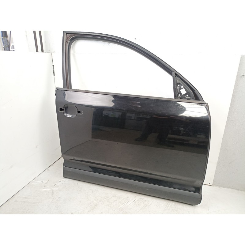 Recambio de puerta delantera derecha para volkswagen touareg (7la, 7l6, 7l7) 2.5 r5 tdi referencia OEM IAM 7L0831056L  