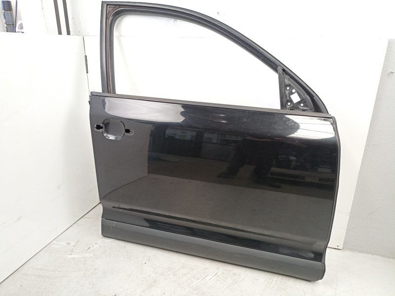 Recambio de puerta delantera derecha para volkswagen touareg (7la, 7l6, 7l7) 2.5 r5 tdi referencia OEM IAM 7L0831056L  