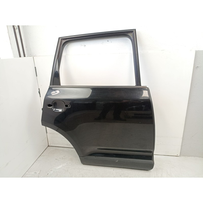 Recambio de puerta trasera derecha para volkswagen touareg (7la, 7l6, 7l7) 2.5 r5 tdi referencia OEM IAM 7L0833056M  