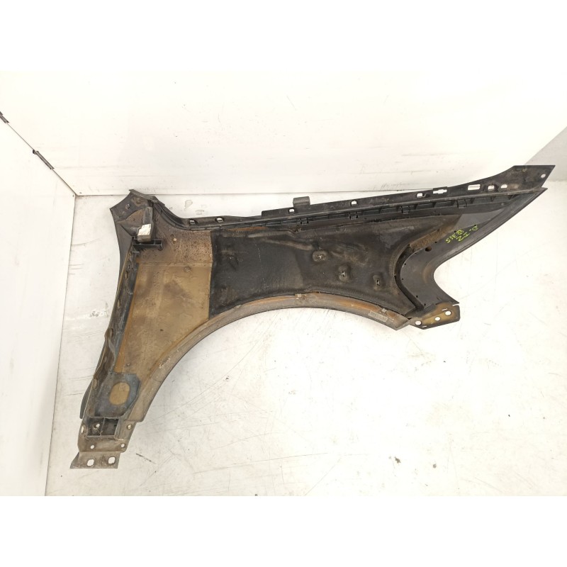 Recambio de aleta delantera izquierda para volkswagen touareg (7la, 7l6, 7l7) 2.5 r5 tdi referencia OEM IAM 7L6821101K  