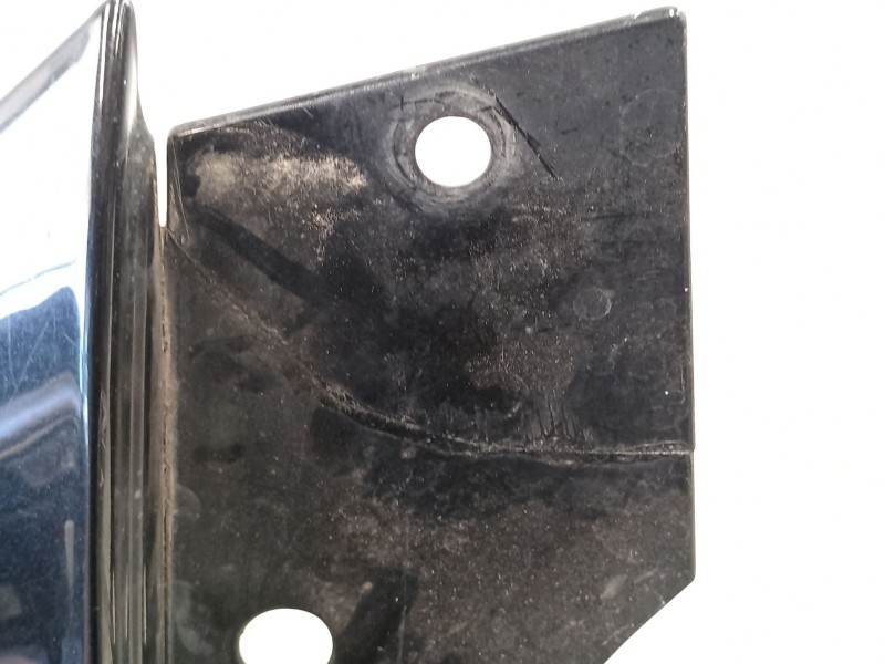 Recambio de aleta delantera izquierda para volkswagen touareg (7la, 7l6, 7l7) 2.5 r5 tdi referencia OEM IAM 7L6821101K  