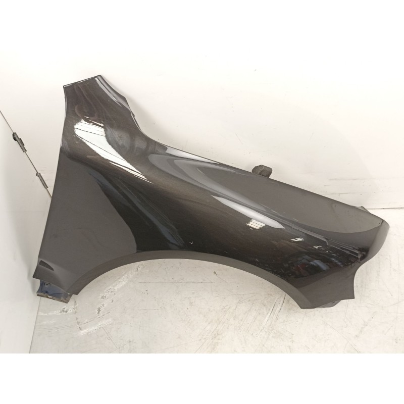 Recambio de aleta delantera derecha para volkswagen touareg (7la, 7l6, 7l7) 2.5 r5 tdi referencia OEM IAM 7L6821102K  