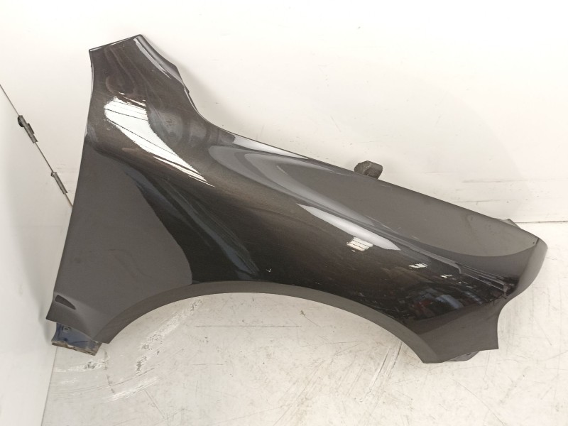 Recambio de aleta delantera derecha para volkswagen touareg (7la, 7l6, 7l7) 2.5 r5 tdi referencia OEM IAM 7L6821102K  