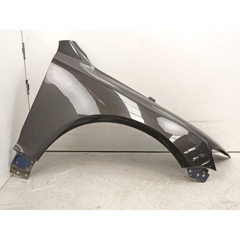 Recambio de aleta delantera derecha para volkswagen touareg (7la, 7l6, 7l7) 2.5 r5 tdi referencia OEM IAM 7L6821102K  