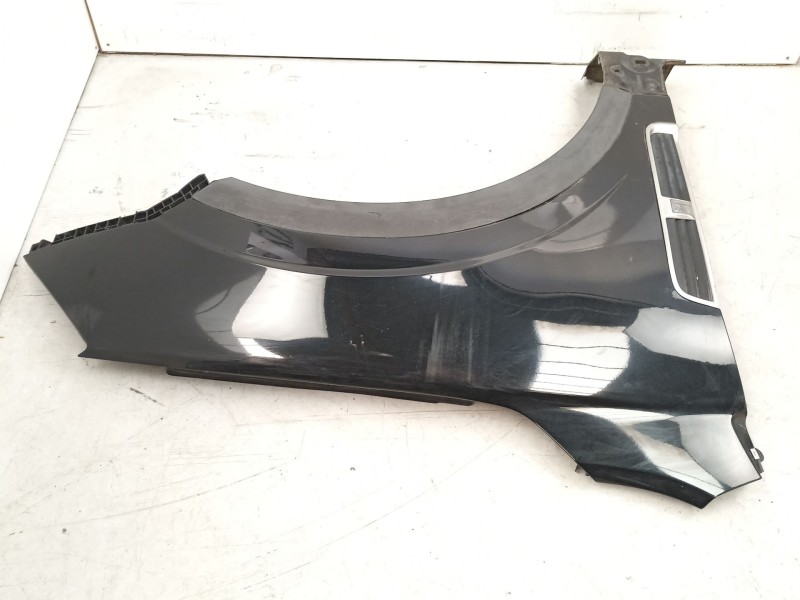 Recambio de aleta delantera derecha para opel antara cosmo 4x4 referencia OEM IAM 96661149  