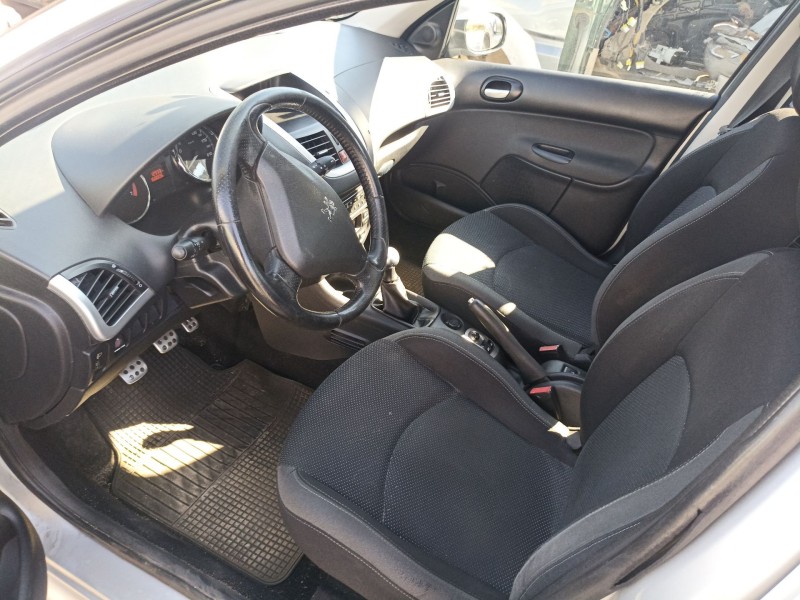 peugeot 206+ (2l_, 2m_) del año 2009