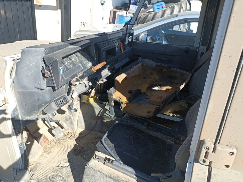 land rover defender station wagon (l316) del año 2002